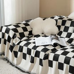 Retro Checkerboard Chessboard Grid Throw Blanket Tapestry Tassel Two Side Bedspread Outdoor Camp Beach Towels Sofa Chair Cover 240327