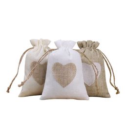 50pcsLot Heartshaped Resuable Linen Storage Drawstring Bag Jewellery Gift Packaging Bags Christmas Pouches Custom 240328
