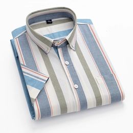 Mens Striped Fashion Short Sleeve 100 Cotton Oxford Plaid Business Button Down Regular Fit Office Shirt Man Clothing 240328