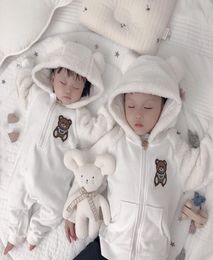 Autumn Winter Newborn Rompers Baby Fleece Jumpsuit Hoodies Jumpsuit toddler Girls Boys warm jacket Newborn Toddle Baby Overalls5473802