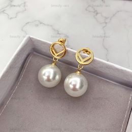 Luxury Pearl Earring Designer Jewellery For Women Gold Love Earrings Letter Dangle Ear Rings F Hoops Chram Piercing Aretes With Box 179G