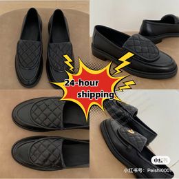 Designer Loafers Women Dress Shoes Flat Quilted Loafers Flat Leather Shoes For Womens Luxury Thick Heels Hardware Black Shoes Beige shoes