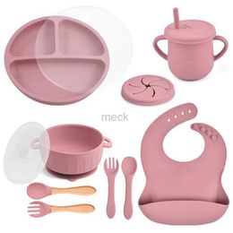 Cups Dishes Utensils 10pcs/Set Baby Childrens Tableware Feeidng BPA Free Solid Colour Food Plates Sucker Dishes Spoon Fork Sippy Cup Baby Stuff 240329