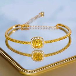 Sand gold micro inlaid sugar bracelet light luxury geometric square inlaid zircon half bracelet high-end feel bracelet PLVN