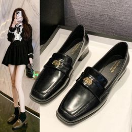 Casual Shoes Leather Women Metal Buckle Chains Sneakers Low Heel Flats Oxfords Ladies Small Pointed Mary Jane's