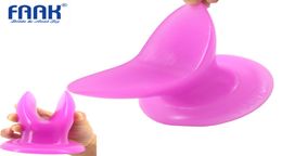 Soft Big Anal Dilator Adult Outside Wearable V Shape Butt Plug Anus Expander Adult Men Massage Sex Toy Women Fetish Masturbator Y19449765