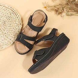 Dress Shoes 2024 Women's Slope Heeled Sandals Non-slip Wear-resistance Beach For Daily Wear Outerwear