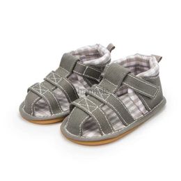 Sandals Summer Baby Boy Shoes Retro Canvas Baby Sandals Anti-slip Soft Rubber Sole Newborns Baby Shoes First Walkers Crib Shoes 240329