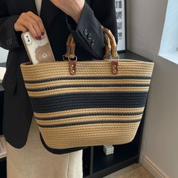 Weave Tote Bag Female Bohemian Shoulder Bags Women Summer Beach Straw Handbags Lady Travel Shopping Bags With Bamboo Handle YFA2176