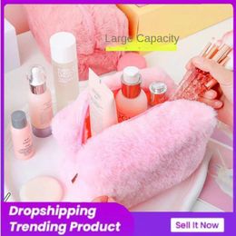 Storage Bags Bag Portable Travel Hand Sweet Soft Lipstick Pen Plush Makeup Large Capacity