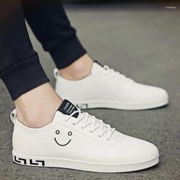 Casual Shoes Men Sneakers White 2024 Summer Fashion Board Men's Red Zapatillas Hombre Chaussure Homme