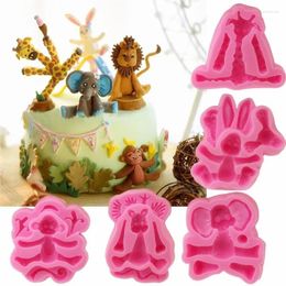 Baking Moulds 3D Animal Form Lion Giraffe Elephant Monkey Fondant Silicone Molds Chocolate Kitchen Cake Lace Decorating Tools For