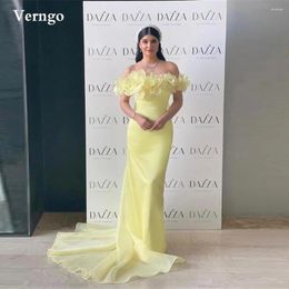 Party Dresses Verngo Light Yellow Organza Long Evening Off The Shoulder Short Sleeves Sweep Train Prom Dress Women Formal