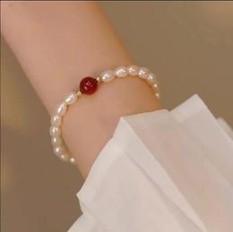 Bransoletka dla kobiet Naturalna perła słodkowodna + czerwony łańcuch agatu Bransoletka klasyczna projektant bransoletka moda bransoletka bransoletka damska biżuteria bransoletka