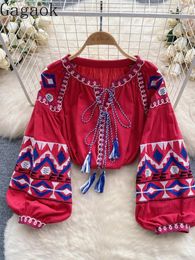 Women's Blouses Gagaok Casual Retro Embroidered Blouse Women Bubble Sleeves Slimming French Fashion Holiday Style Tassel Blusas Femininas