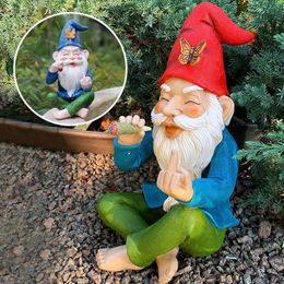 Garden Gnome Ornaments Resin Statue Figurine Smoking Middle Finger Desk Bookshelf Art Home Garden Decor 240322