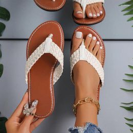 Slippers 2024 Summer Falst Weave Shoes Women Clip Toe Flip Flops Fashion Sandals Beach Dress Slides Walking Casual Femme