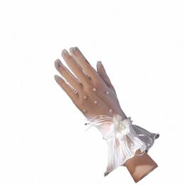 white beaded fingered short bride gloves, transparent wrist length Wedding gloves, suitable for women's wedding accories 92jv#