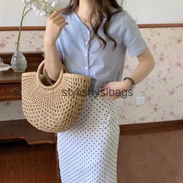 Totes Luxury Hollow Designer Beach Shoulder Bag High Quality Brand Grass Bag Womens Summer Rafia Womens Travel Basket Handbag H240330