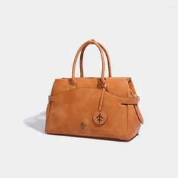 Shoulder Bags 2024 Niche Designer Luxury Retro Tote Bag Exquisite And Versatile Portable Briefcase High-end Casual Simple