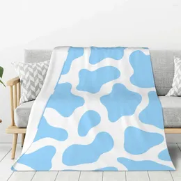 Blankets Light Blue Cow Pattern Blanket Warm Lightweight Soft Plush Throw For Bedroom Sofa Couch Camping