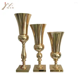 Candle Holders 10PCS/LOT Vases Wedding Table Flower Vase Centrepieces Event Road Lead Gold / Silver Metal Party Decoration