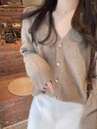 Women's Knits Western Style Spring And Autumn Short 100 Pure Cashmere Knitted Cardigan Small Sweater Coat V-neck Wool Top