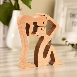 Beech Wood Two Man Handmade Sculpture Excellent Craftsmanship Wooden Statue For Family Friend Wife Hushand Special ECO Gift 240325