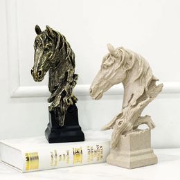 NORTHEUINS 29cm Resin Sandstone Horse Head Statue Decoration Retro Animal Collection Figurines Interior Decor Accessories Object 240318