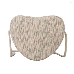 Shoulder Bags Love Heart Shaped Straw Bag Flower Women Woven Crossbody Sweet Messenger Ladies Casual