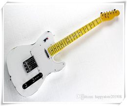 Whole factory Custom White Retro body Electric Guitar with Yellow neckMaple fingerboardWhite pickguard2 pickupscan be cust9283405