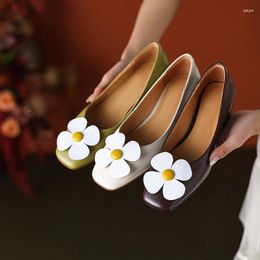 Casual Shoes 2024 Spring Women Pumps Natural Leathe 22-24.5cm Cowhide Pigskin Square Toe Flower Low Heels Lolita Sweet