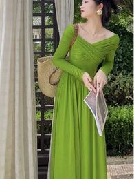 Casual Dresses Vintage Green Knitted Long Sleeve Dress For Women 2024 Spring High Grade Off Shoulder Style Slim Evening Party Vestido