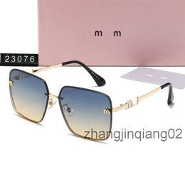 Designer Mui Mui Sunglasses Cycle Luxury Sunglass Mens Womans New Baseball Driving Travel Festival Fashion Sports Golden Alloy Yellow Polarise Sun Glasses