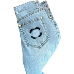 Plus Size Jeans Designerhosen Damen Jeans Damen bestickte Neun-Punkte-Jeanshosen Luxus-Slim-Fit-Jeans Mode lässige Jeanshose mit geradem Bein