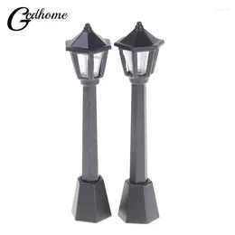 Decorative Figurines 5Pcs Single Head Scale Lampposts Train N Lights Model Garden Lamps Street Building