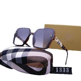 المصممين نظارات شمسية شهيرة نساء الرجال نظارات UV الحماية الموضة رسائل Sunglass