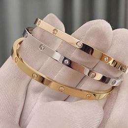 2024 Thin Nail Elastic Bracelet for Men and Women's Premium 18k Rose Gold Love Mens Womens Diamond Set Wide Narrow Yellow Couple Light Luxury