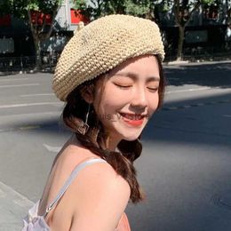 Berets Newsboy Hats Summer Weave Beret Female Straw For Spring Autumn Flat Sun Hat Breathable Casual Holiday Artist Beach Cap Chapeau H240330