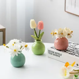 Vases Candy Colour Mini Ceramic Vase Cute INS Empty Flower Bottle For Home Bedroom Living Room Decor Fake Tabletop Ornament