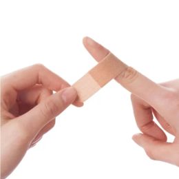 100pcs/set Waterproof Elastic Band Aid for Kids Adult First Aid Wound Plaster Sports Travel Kits Medical Patch Bandages