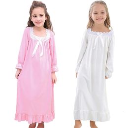 Baby Girl Ubrania księżniczka koszulka nocna koszule z długim rękawem koszule nocne koszulki piżamowej sukienka świąteczna odzież snu dzieci przez 3-12 lat 240322