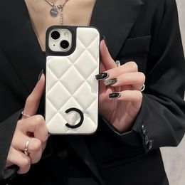 Designer Luxury iPhone Cases C Brand Leather for Apple iPhone 1112131415 Plus Pro Max Mobile Cover UNbreak