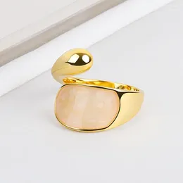 Cluster Rings Gold Color Elegant White Shell Water Drop Shape Adjustable Ring For Women Fashion Girl Open Female Finger Jewelry Gift