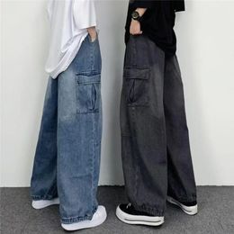 Men Baggy Cargo Jeans Multiple Pockets Zipper Fly Loose Straight Wide Leg Pants Autumn Denim Trousers Streetwear 240311