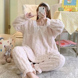 Women's Sleepwear Coral Velvet Pyjama Set Winter Fleece Thick For Sleeping Solid Wamr Pullover Long Sleeves Lace Night-clothes