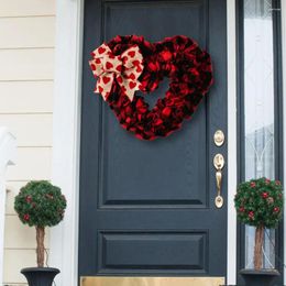 Decorative Flowers Hanging Wreath Romantic Heart Shaped Wreaths For Valentine's Day Home Decor Love Garland Valentines Decorations Front