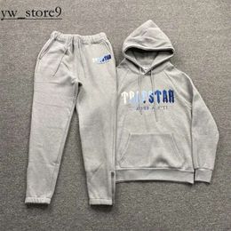 Trapstarstar Designer Mens Tracksuit Y2k Style Street Trendy Brand Trapstar Tracksuit Loose and Breathable Sweatshirt and Sweatpants Trapstar Shooters Suit 5069