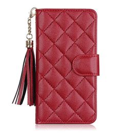 iPhone 15 Designer Flip Wallet Phone Case for Apple 14 13 12 Luxury Pebbled PU Lambskin Leather Diamond Pattern Tassel Pendant Card Holder Pocket Back Cover Coque Red
