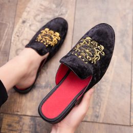Shoes WEH men half shoes Luxury royal style men mules slippers velvet embroidery bee pattern loafers fashion brand casual shoes